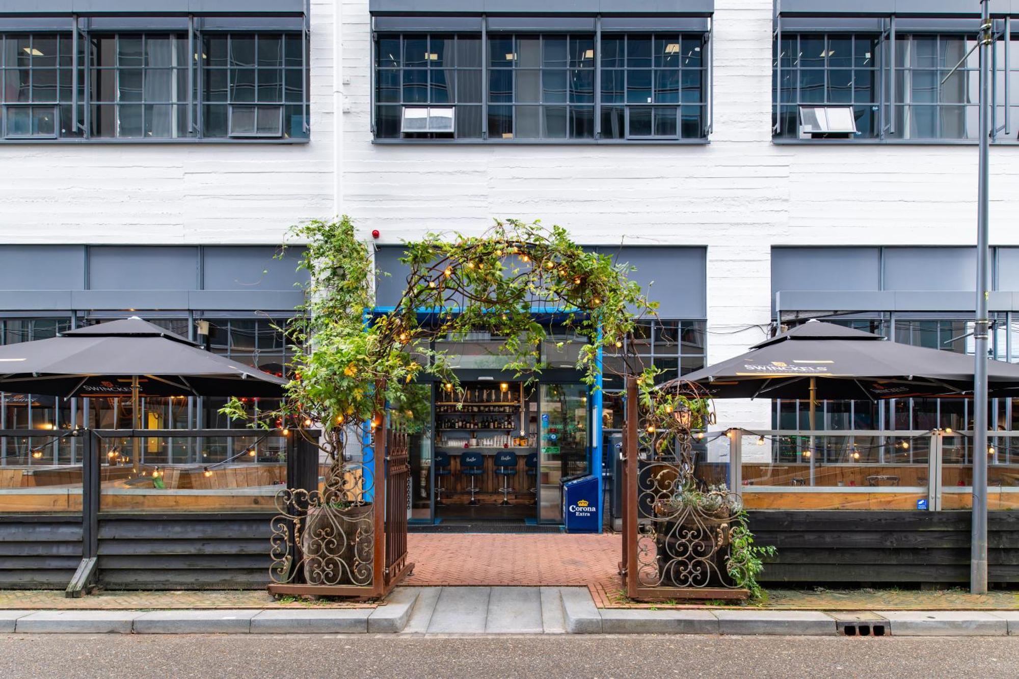 Blue Collar Hotel Eindhoven Esterno foto