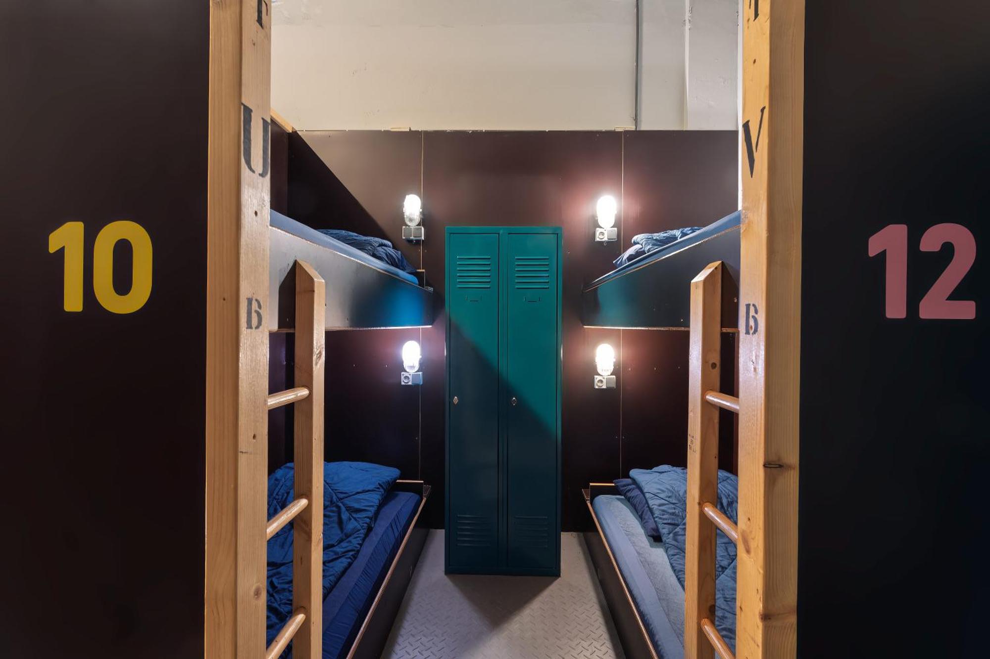 Blue Collar Hotel Eindhoven Esterno foto