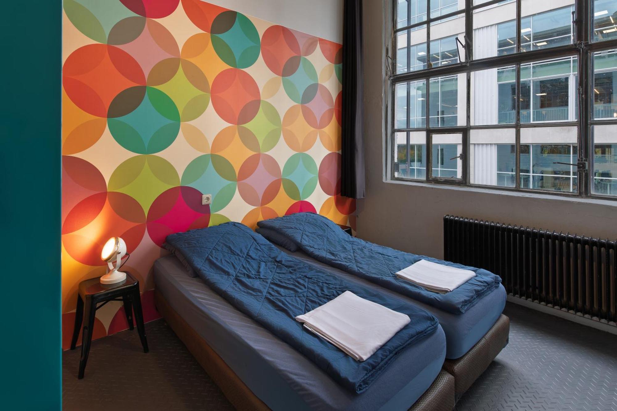 Blue Collar Hotel Eindhoven Esterno foto