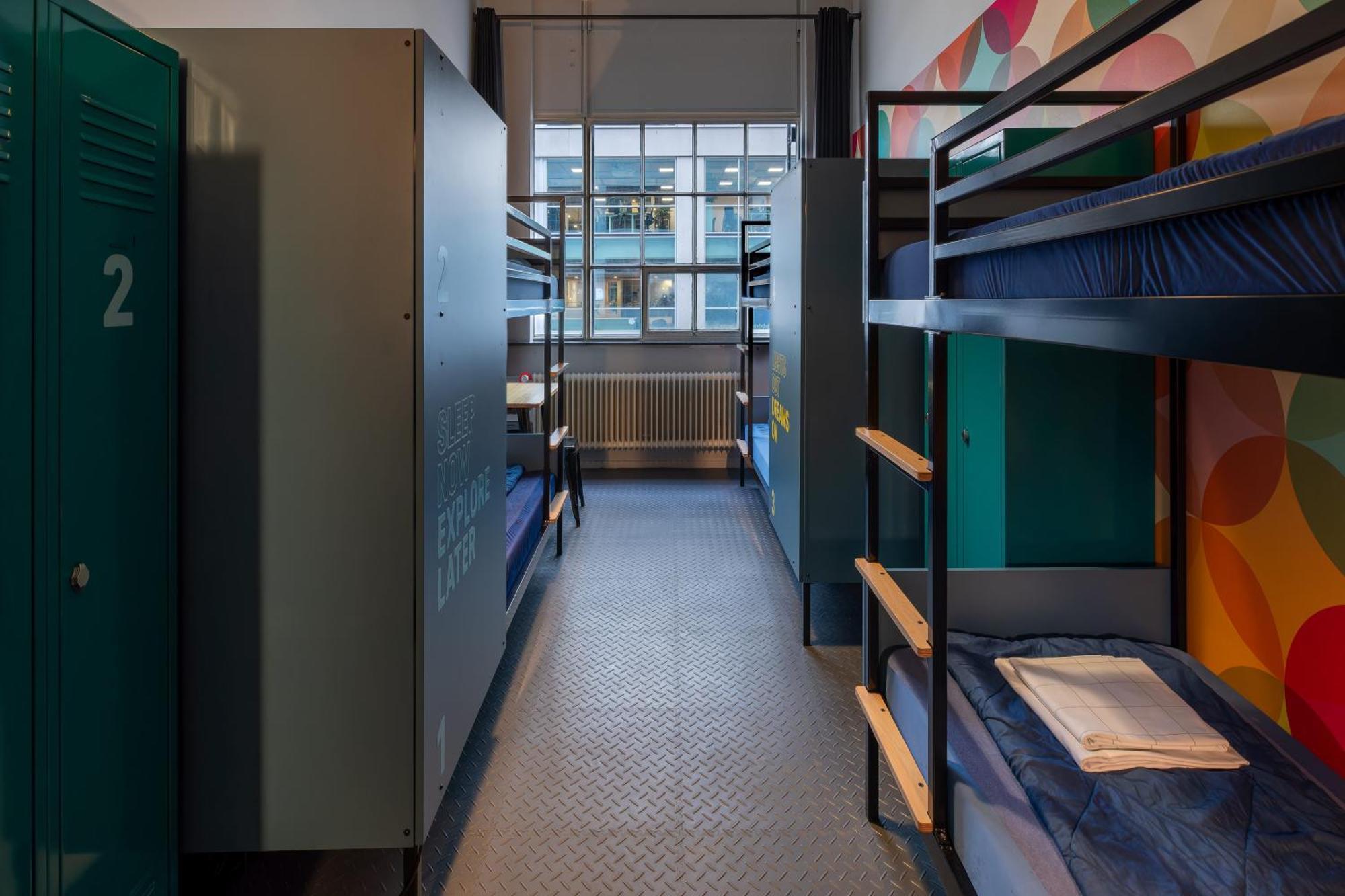 Blue Collar Hotel Eindhoven Esterno foto