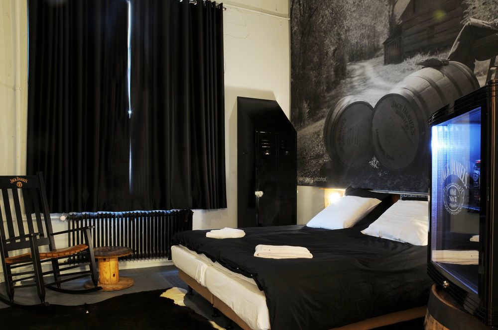Blue Collar Hotel Eindhoven Esterno foto